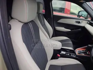 Honda Vezel E: HEV PLAY-- 2021