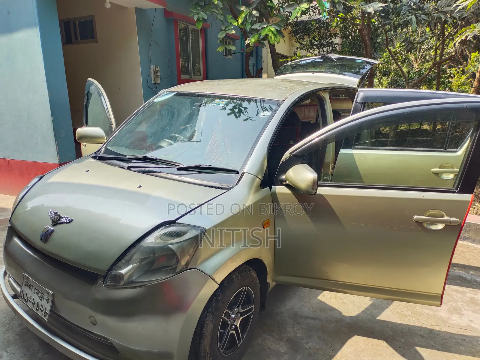 Toyota Passo 2004 Beige