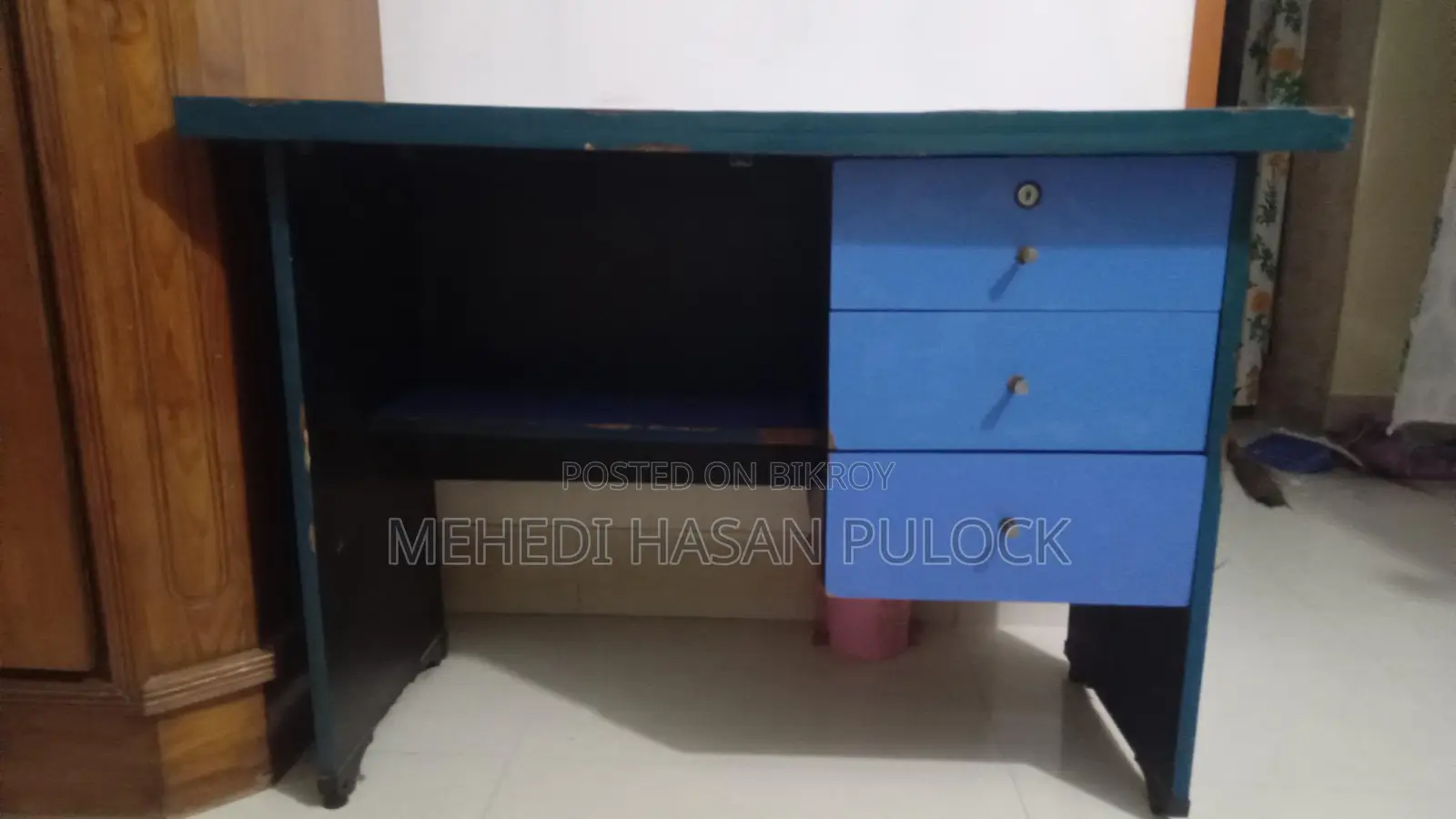 STUDY TABLE