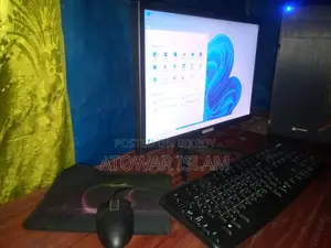 Desktop computer