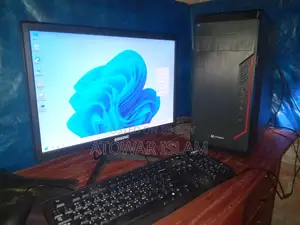Desktop computer