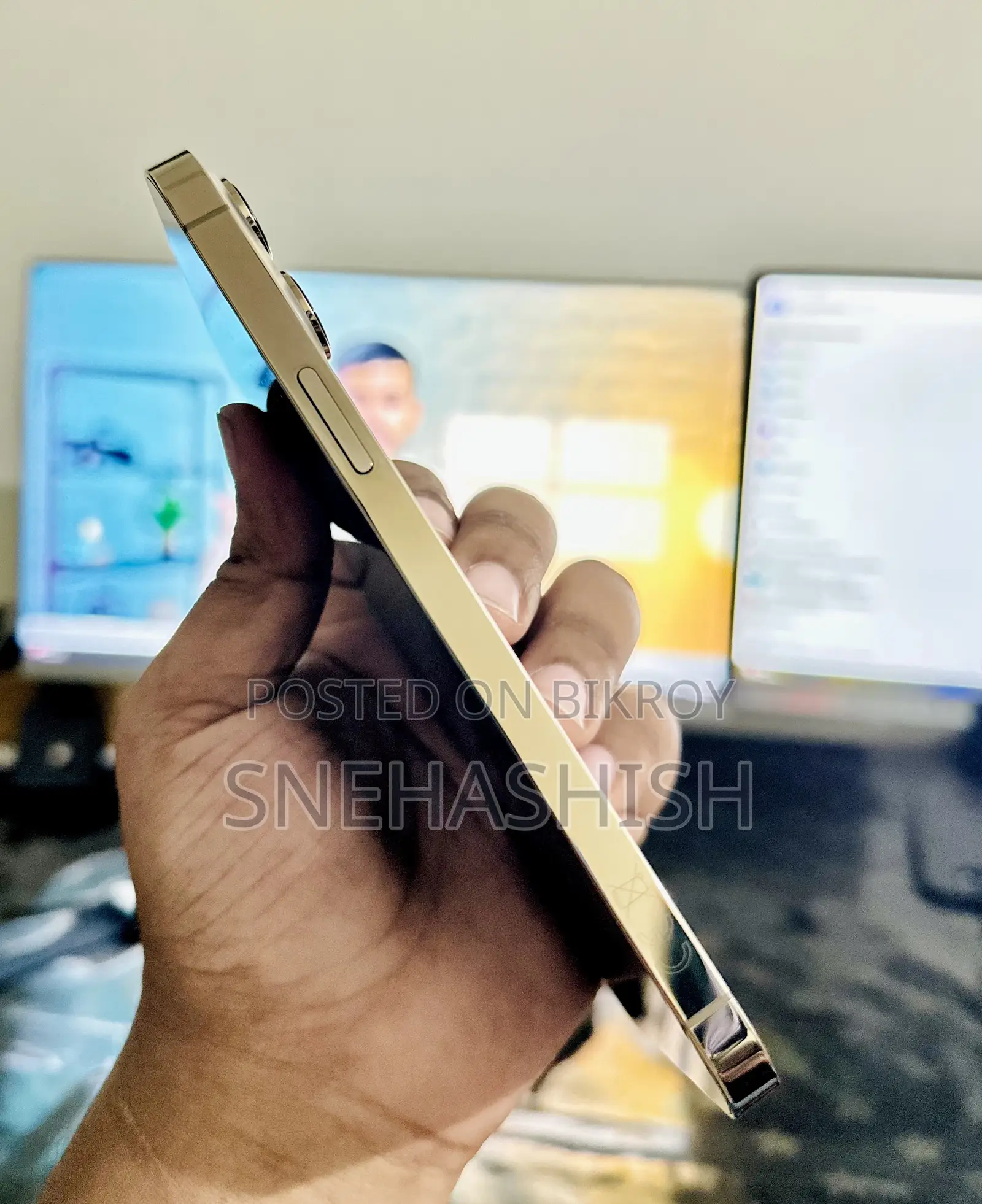 Apple iPhone 13 Pro Max (Used)
