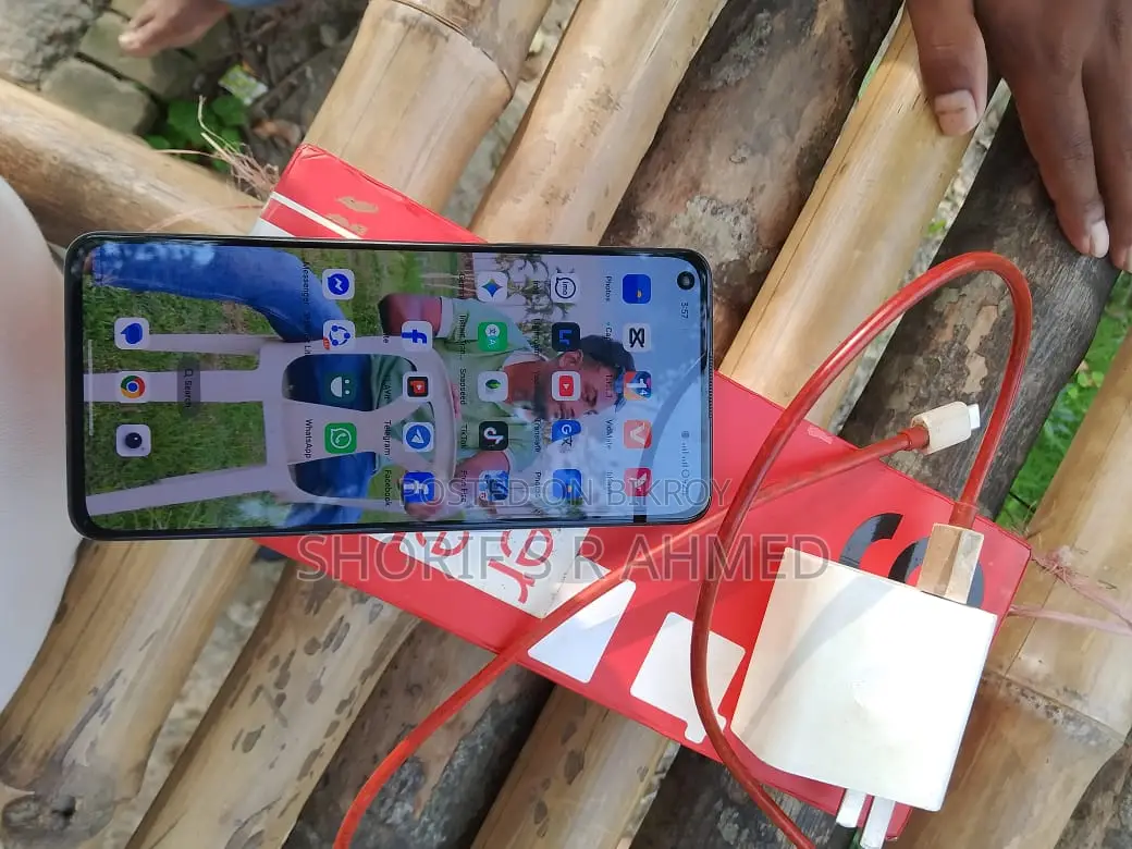 OnePlus 9R 8/256 (Used)