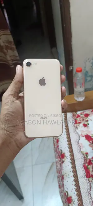Apple iPhone 8 64gb (Used)
