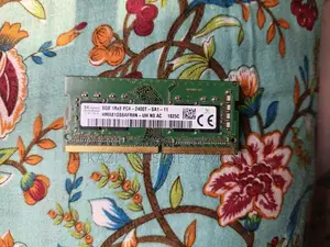 Sk Hynix DDR4 2400 T Laptop RAM