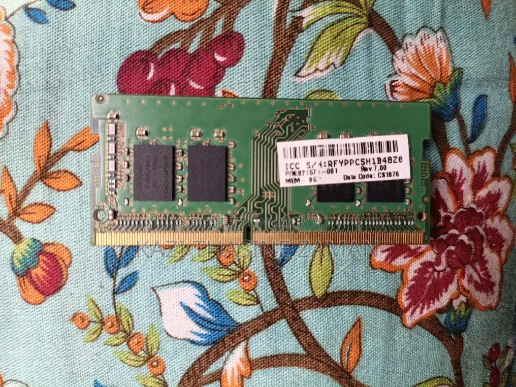 Sk Hynix DDR4 2400 T Laptop RAM