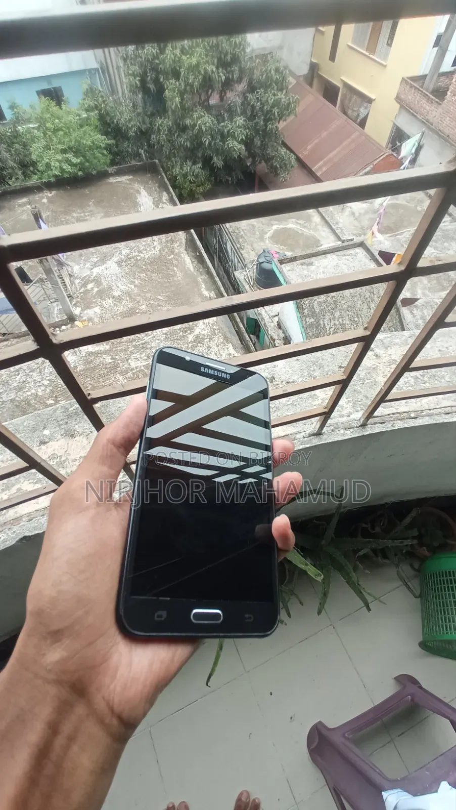 Samsung Galaxy J7 16 GB Black
