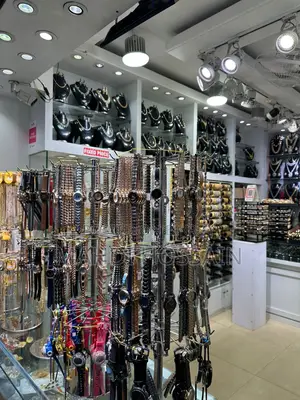 Running Showroom for Sale at Metro Shopping Mall – 156 SQFT