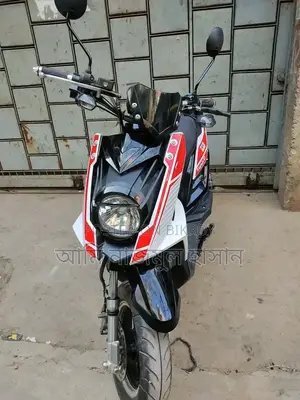 Motorcycle 2025 White
