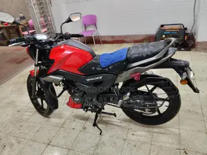 TVS Raider 125 Red 2023