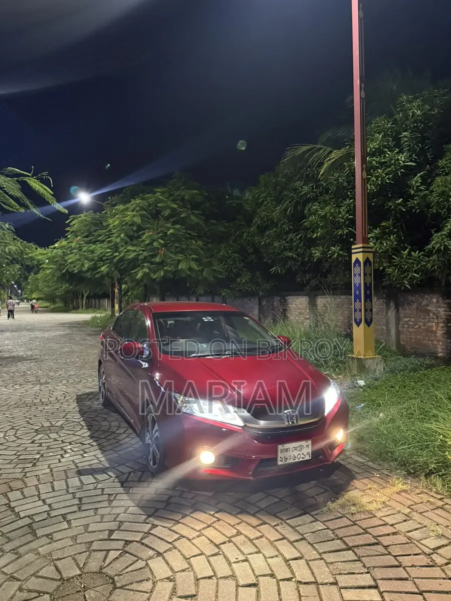 Honda Grace EX 2015