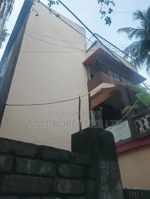 ৪ তলা বাড়ি বিক্রয়, বারক মোল্লা মোড়, মনিপুর। মনিপুর স্কুলের কাছে