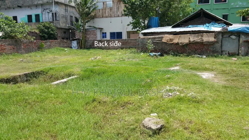 Commercial Land