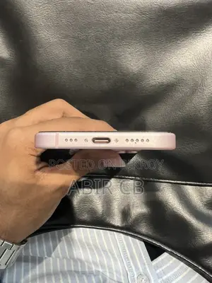 Apple iPhone 15 (Used)