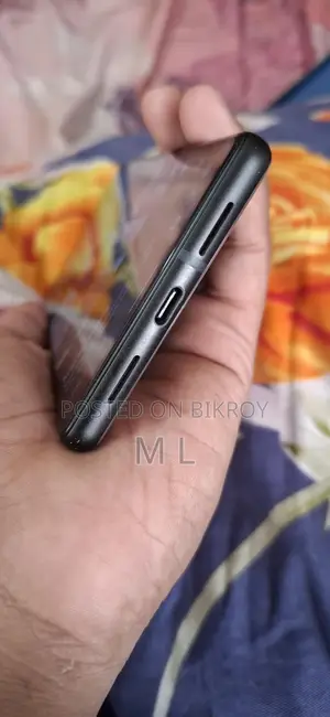 Google Pixel 6 (Used)