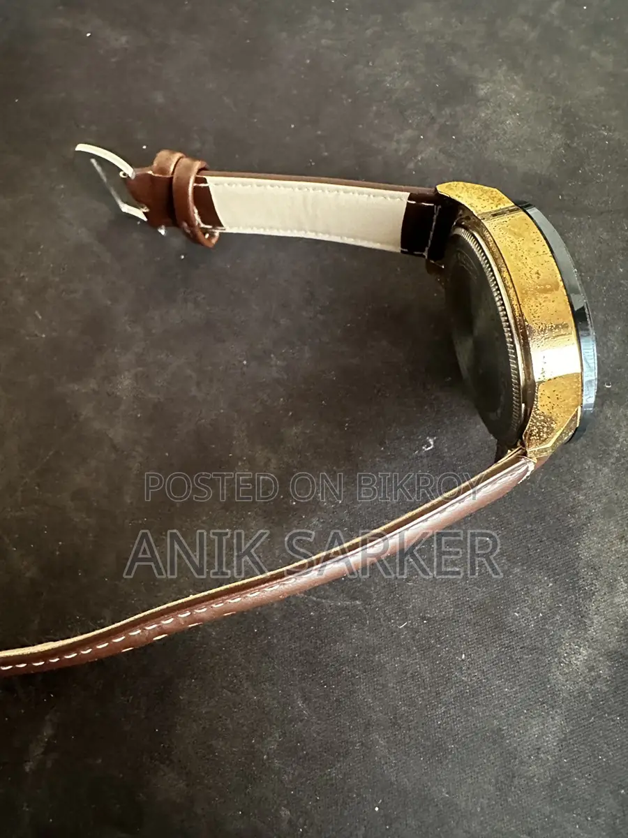Sales Post: Curren M8329 Watch