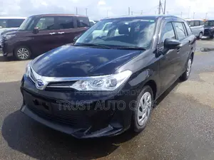 Toyota Corolla Fielder 1.5 Hybrid FWD 2020 Black