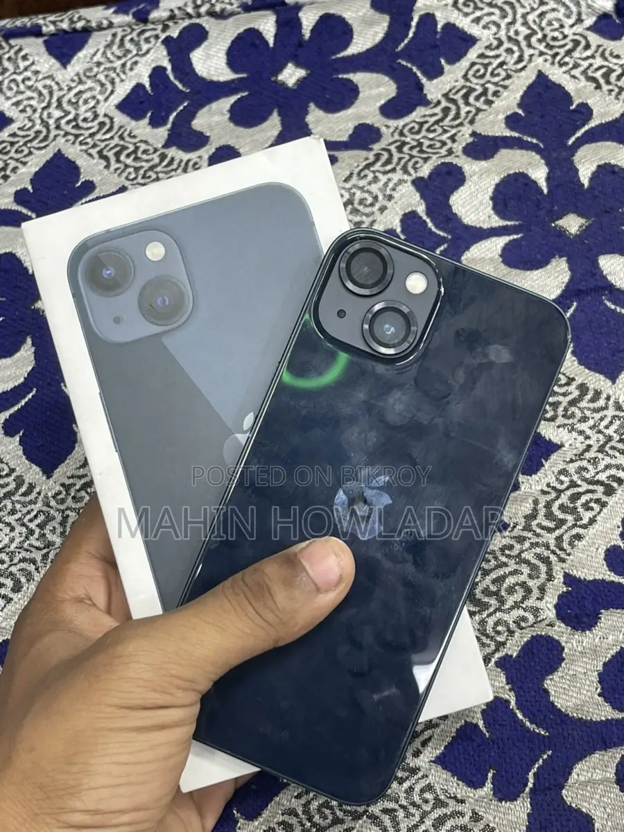 Apple iPhone 13 (Used)
