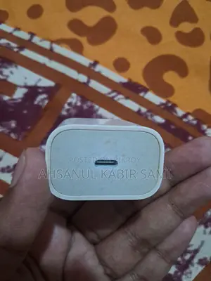 Apple iPhone 15 Pro Max Charger