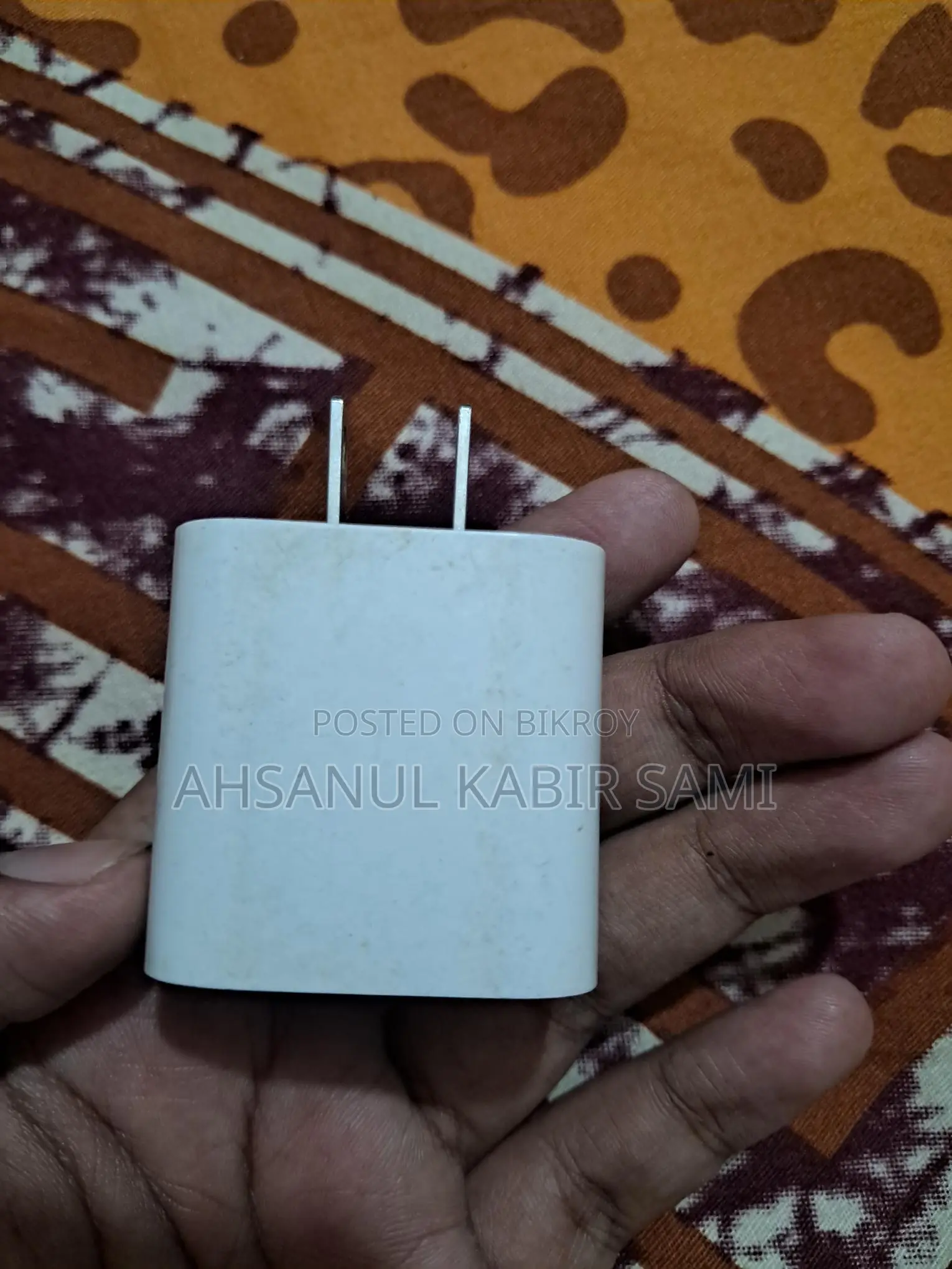 Apple iPhone 15 Pro Max Charger