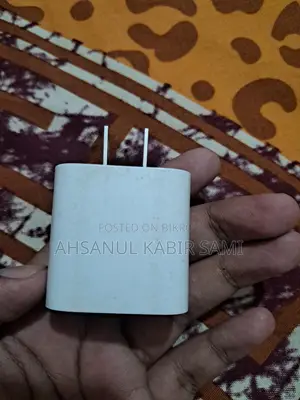 Apple iPhone 15 Pro Max Charger