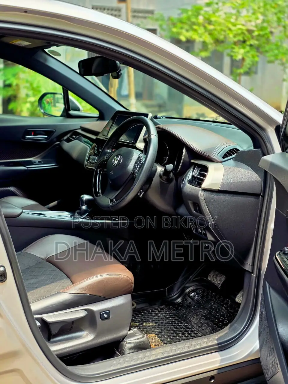 Toyota C-HR GLED 2017