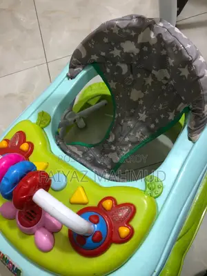 বেবি ওয়াকার