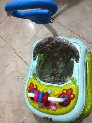 বেবি ওয়াকার