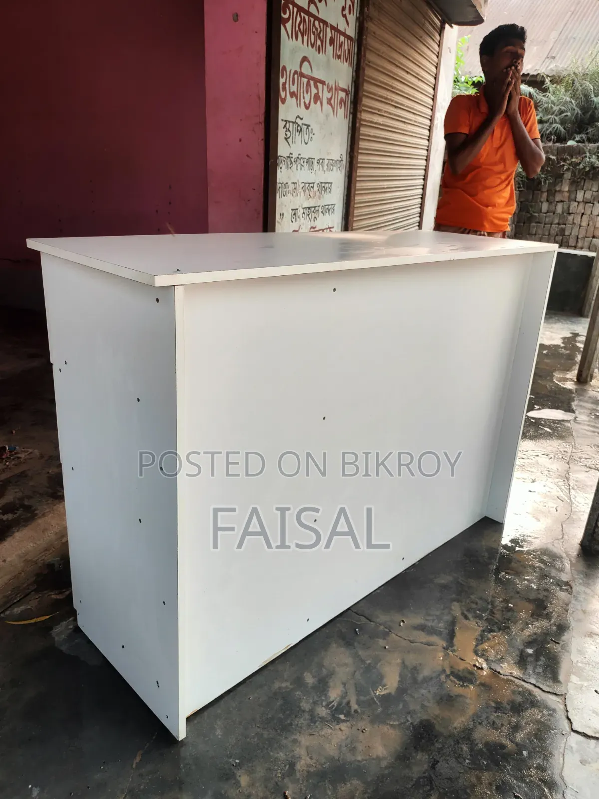 Shop Table