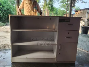 Shop Table