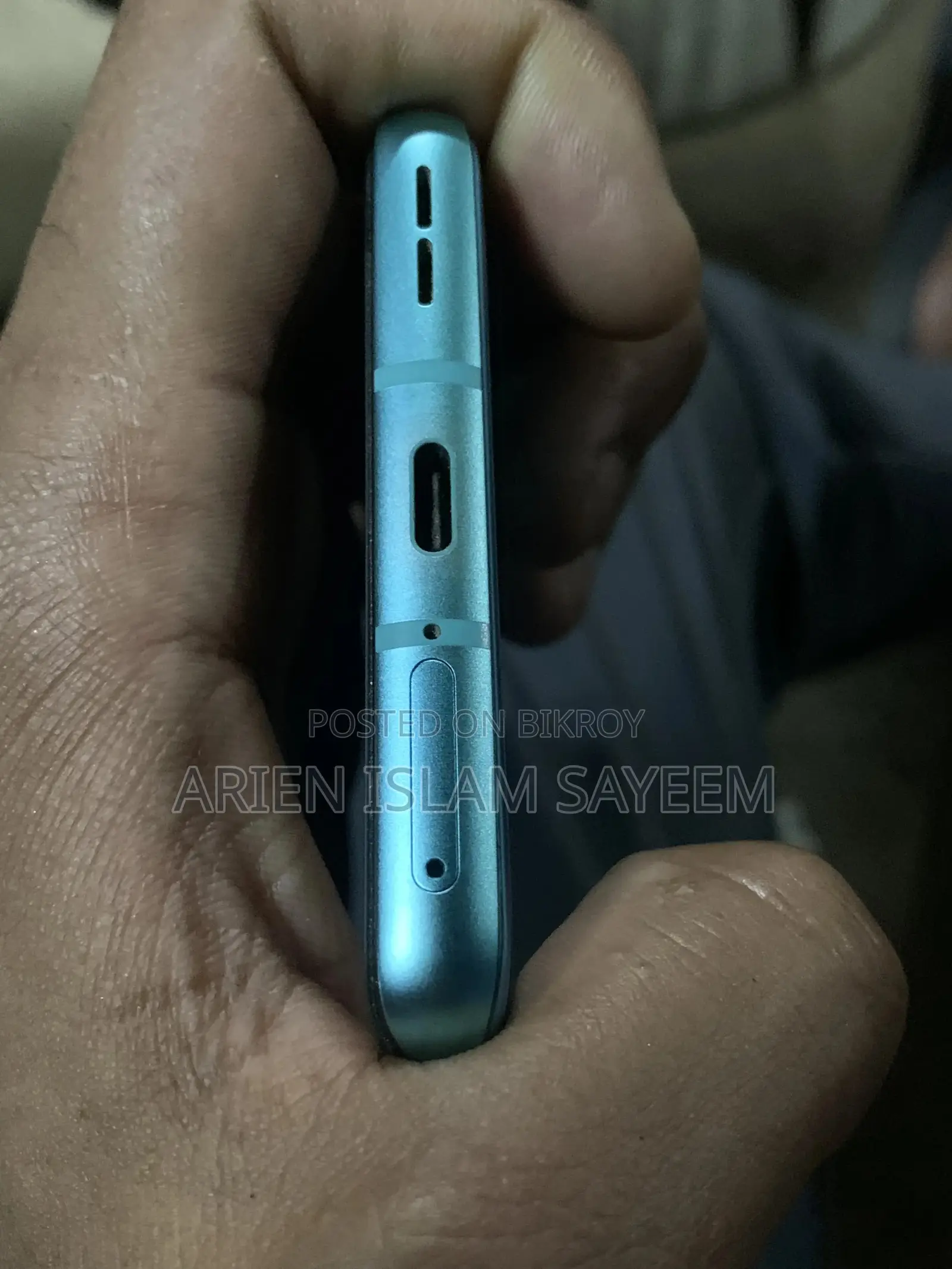 OnePlus 8 Pro (Used)