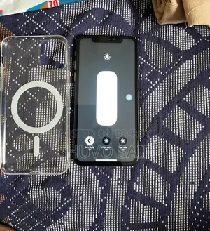 Apple iPhone XS (Used)