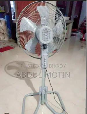 Mira Stand Fan . গ্রামের বাড়িতে চলে যাবো তাই বিক্রি করতে চাই।