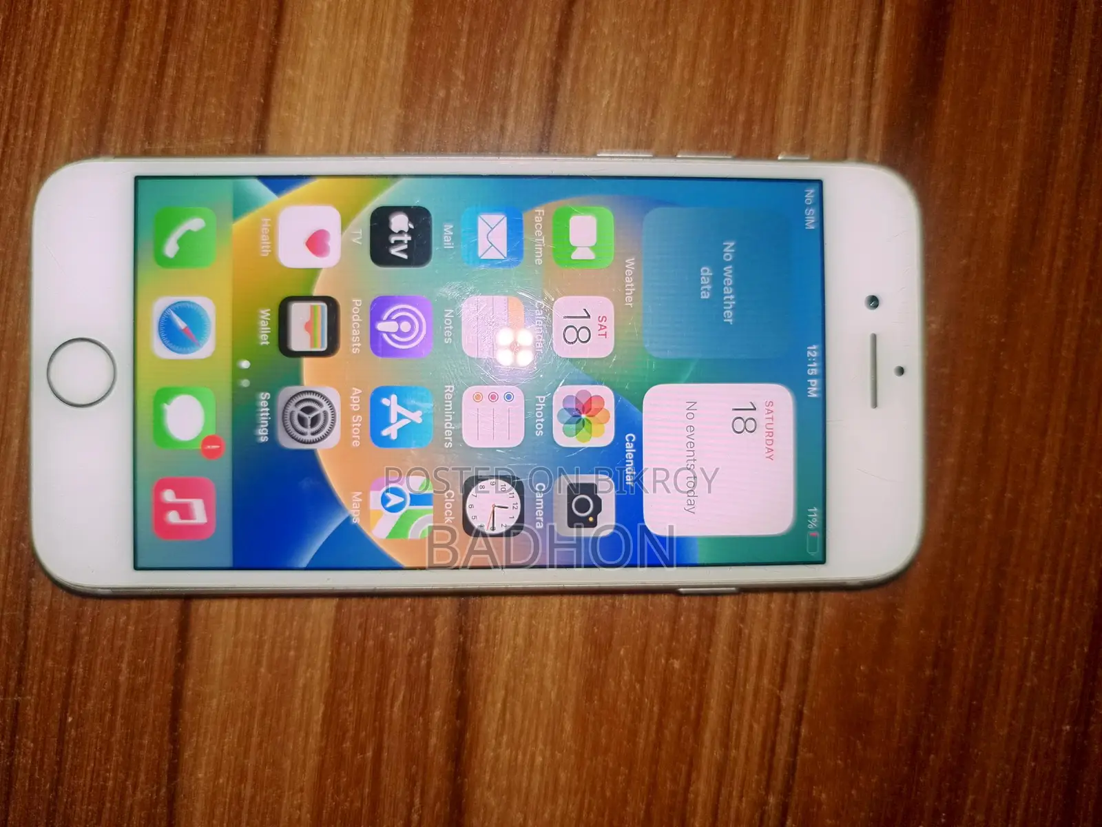 Apple iPhone 8 model (Used)