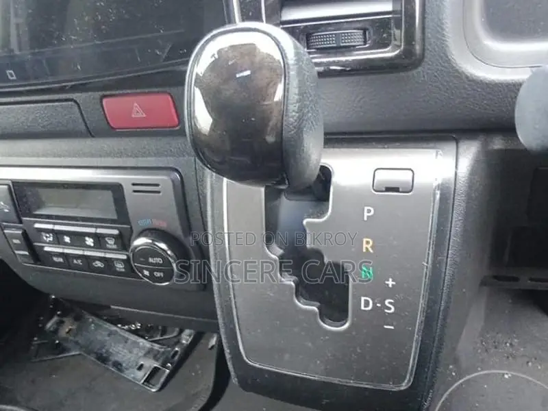 Toyota Hiace SUPER GL DARK PRIME2 2021