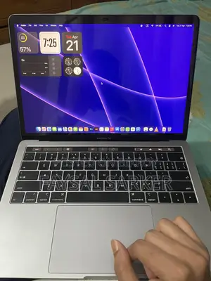 Macbook Pro 2019 i7 16/512GB