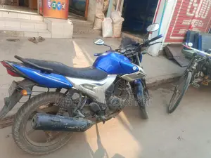 Yamaha SZR 2011
