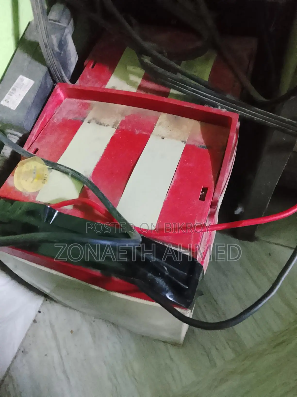 120 Ampere Battery