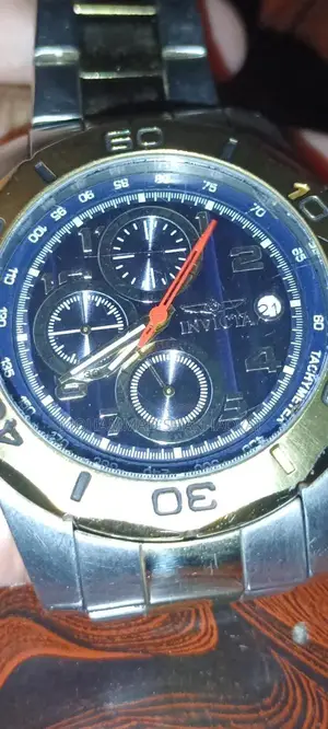 Invicta Pro Diver 16082 Gold Tone Chronograph