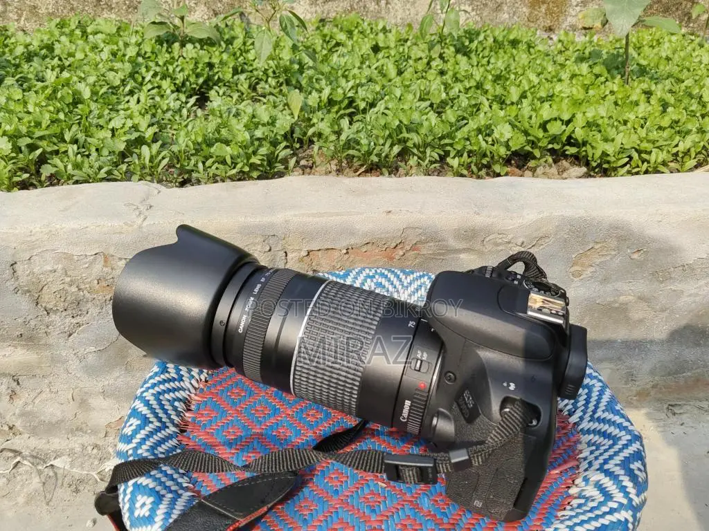 Canon EOS 800D DSLR Camera