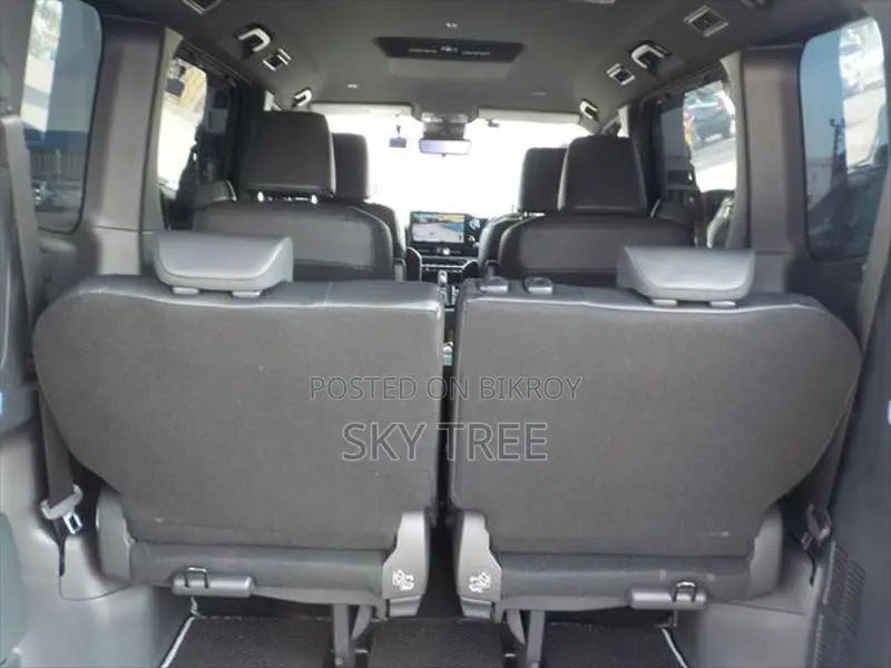 Toyota Voxy Sz Package 2020