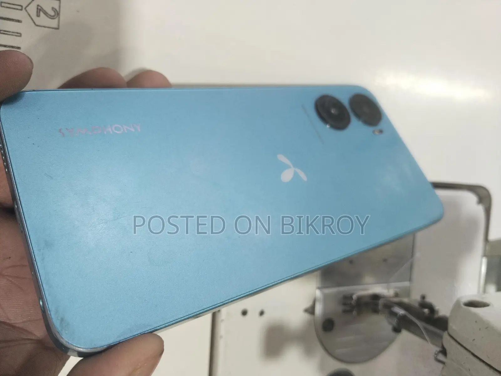 Symphony Atom 5 (Used)