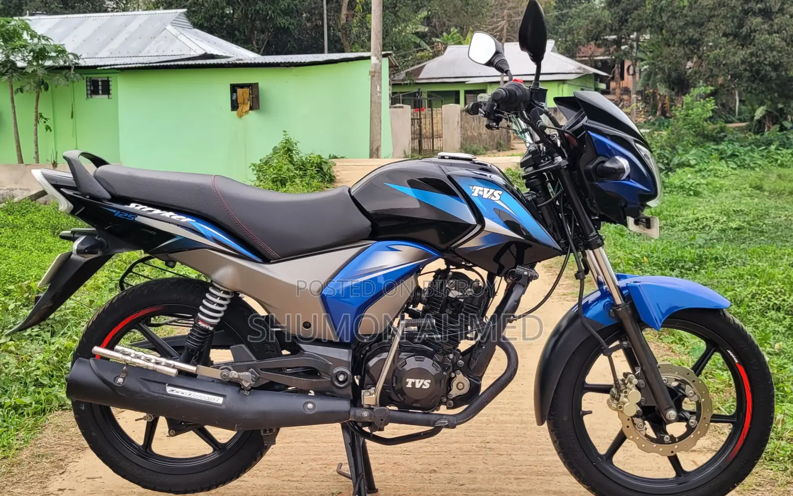 TVS Stryker . 2023