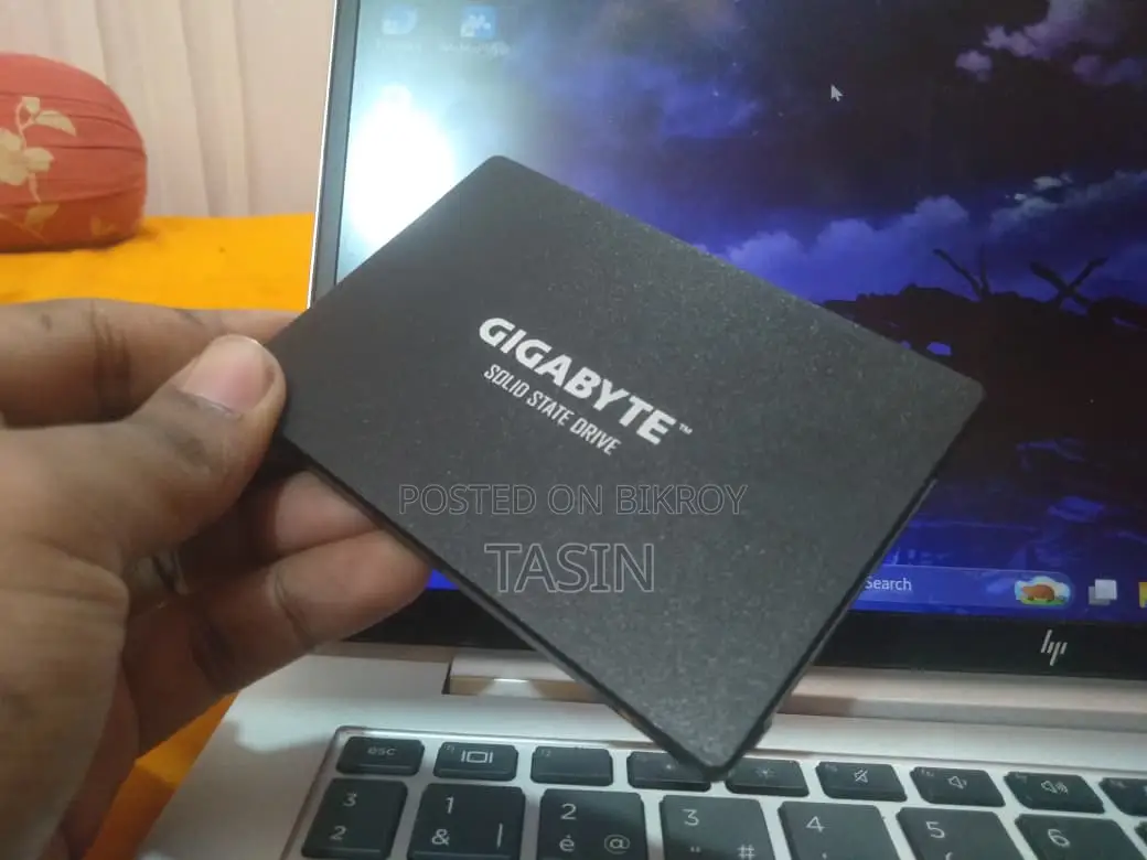 Urgent Sell! SSD 256gb Best Price জরুরি বিক্রি
