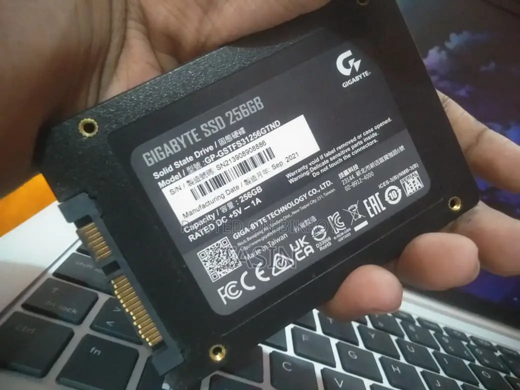 Urgent Sell! SSD 256gb Best Price জরুরি বিক্রি