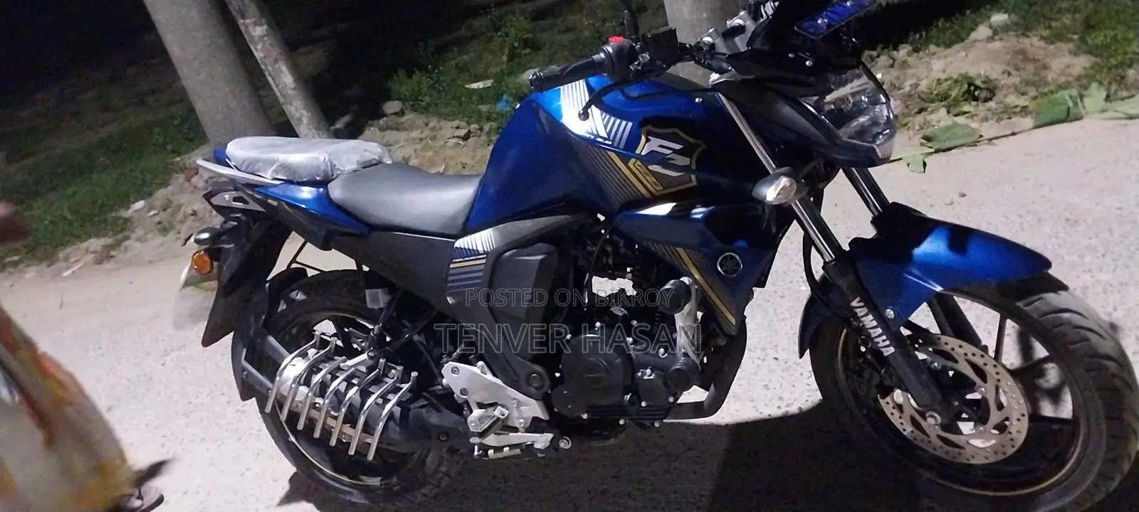 Yamaha FZS 2025