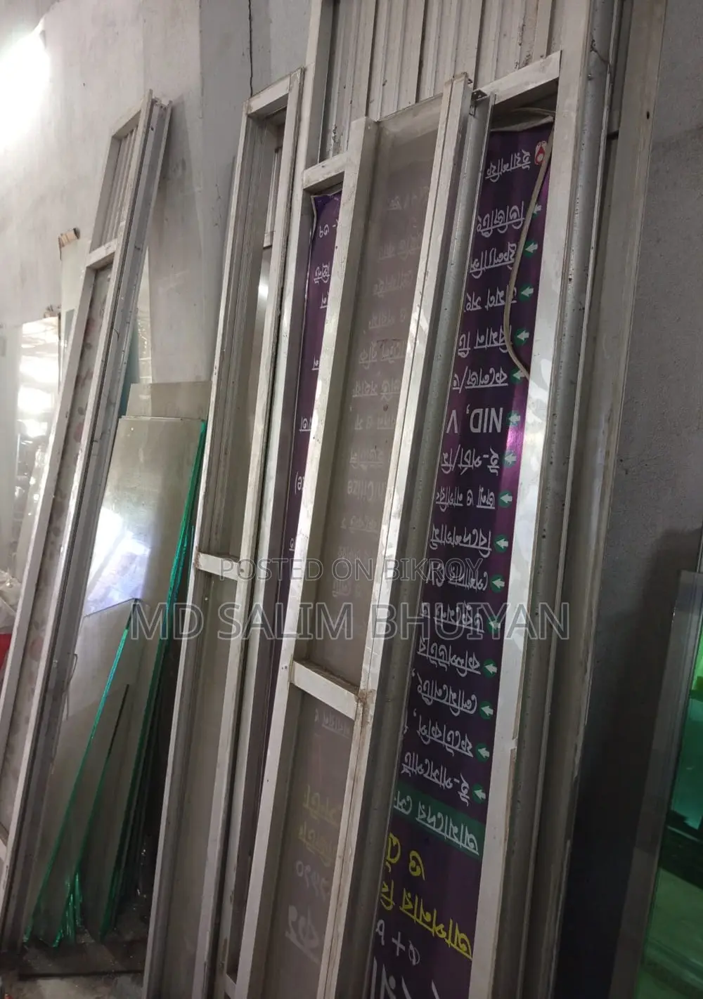 Thai Sliding Door and Fixed Partition