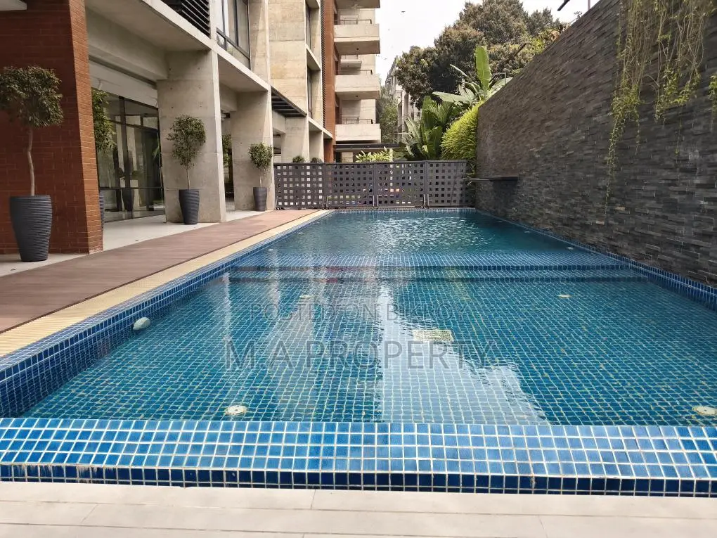 Rent Apartment 5250sqft 2-Carpark Gulshan North
