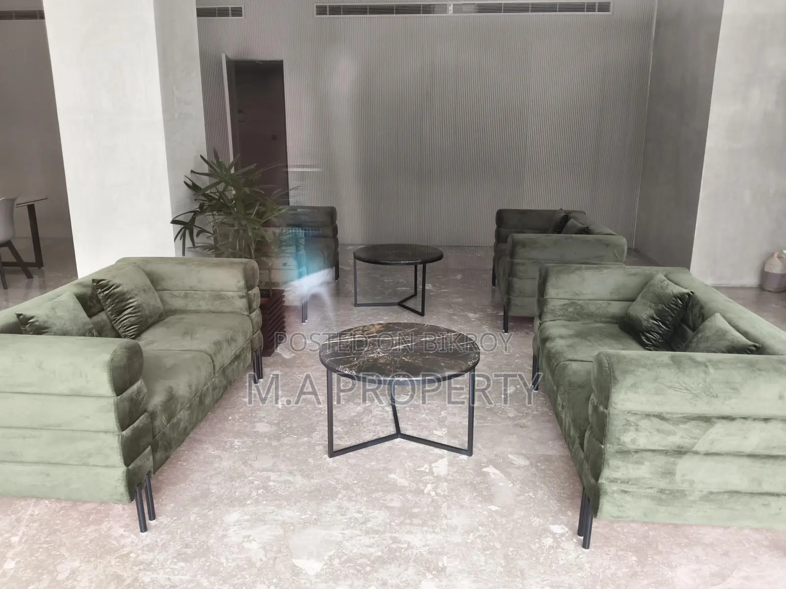 Rent Apartment 5250sqft 2-Carpark Gulshan North