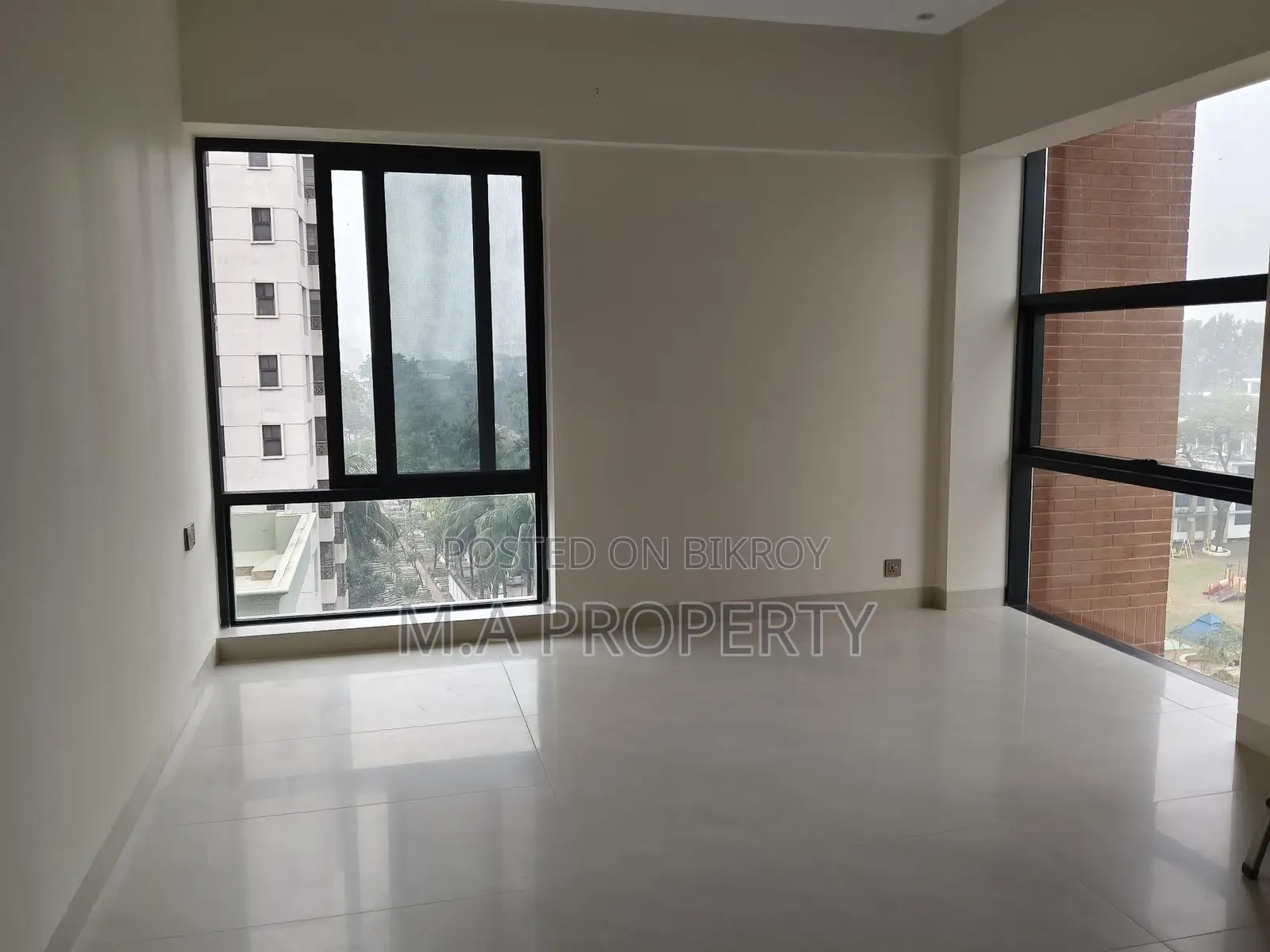 Rent Apartment 5250sqft 2-Carpark Gulshan North